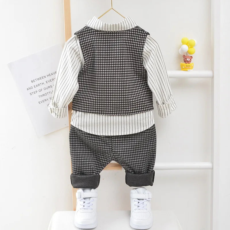 Conjunto Social Infantil de Cuadros con Chaleco para Niño