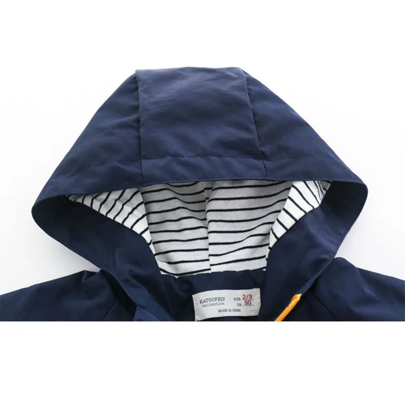 Chaqueta Infantil Ligera con Capucha para Niño