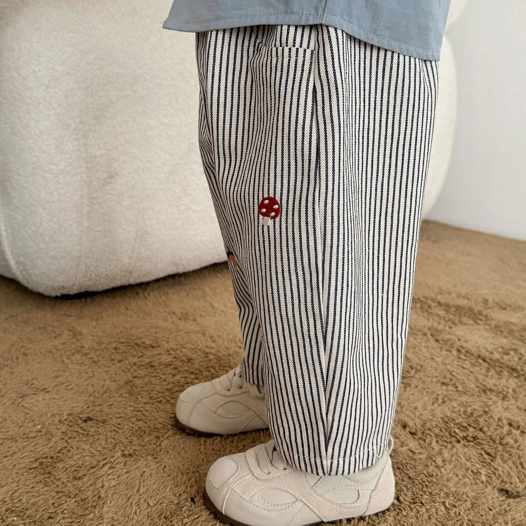 Pantalón Infantil Holgado con Bordado para Niño