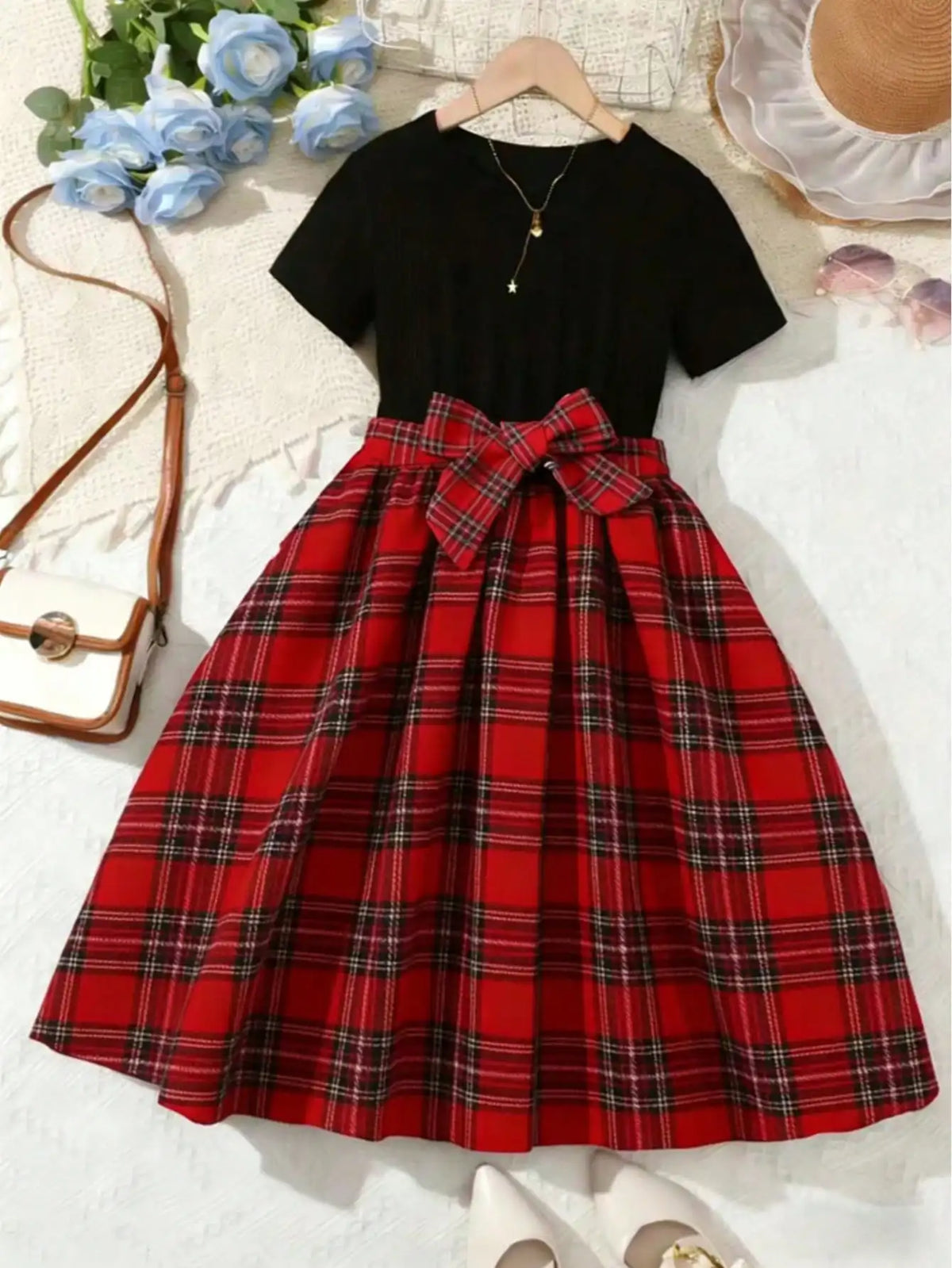 Girl's Short-Sleeved Floral Dress