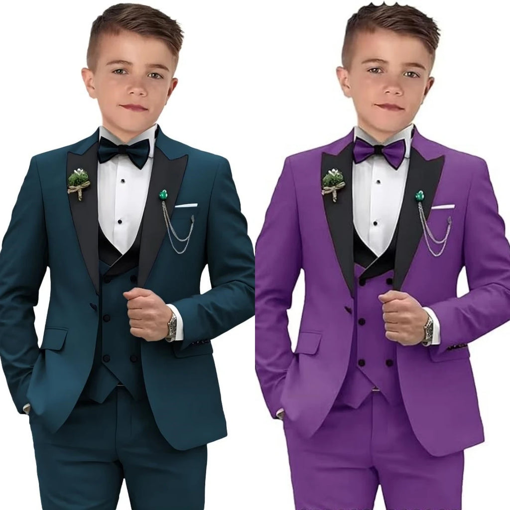 Traje Formal Infantil de Tres Piezas con Cuello de Terciopelo para Niño