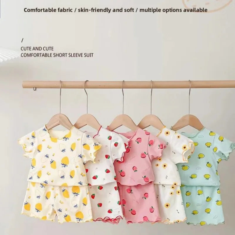 Pijama de Verano de Fresa para Niña