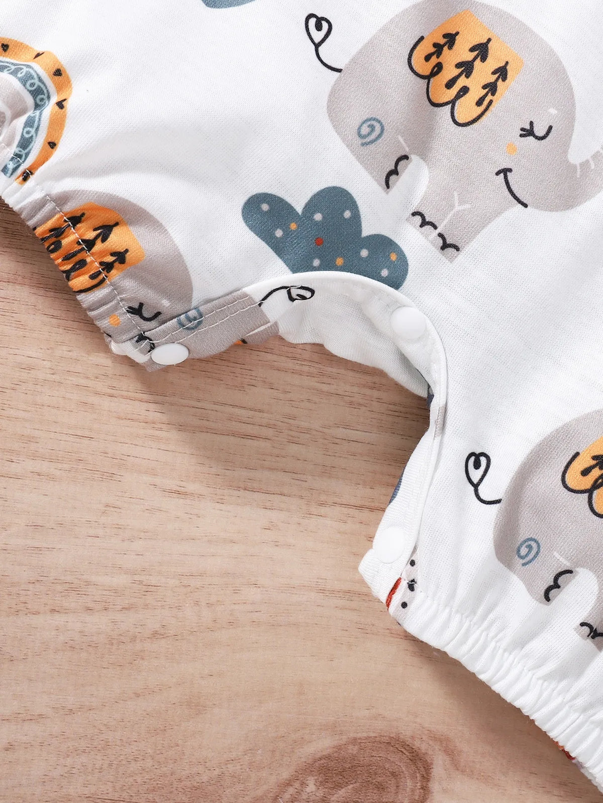 Barboteuse d'été pour bébé fille avec arc-en-ciel
